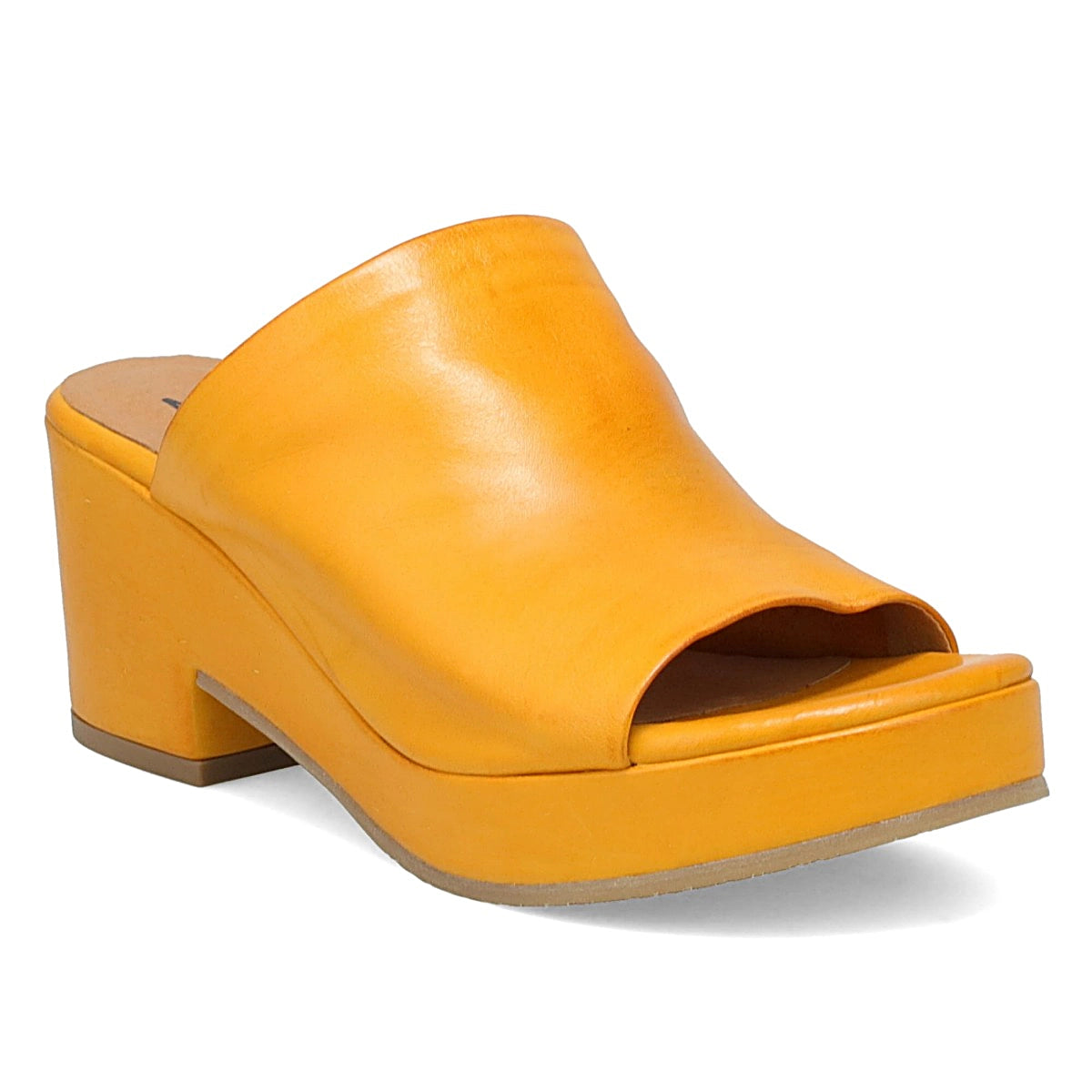 Gwen Ochre