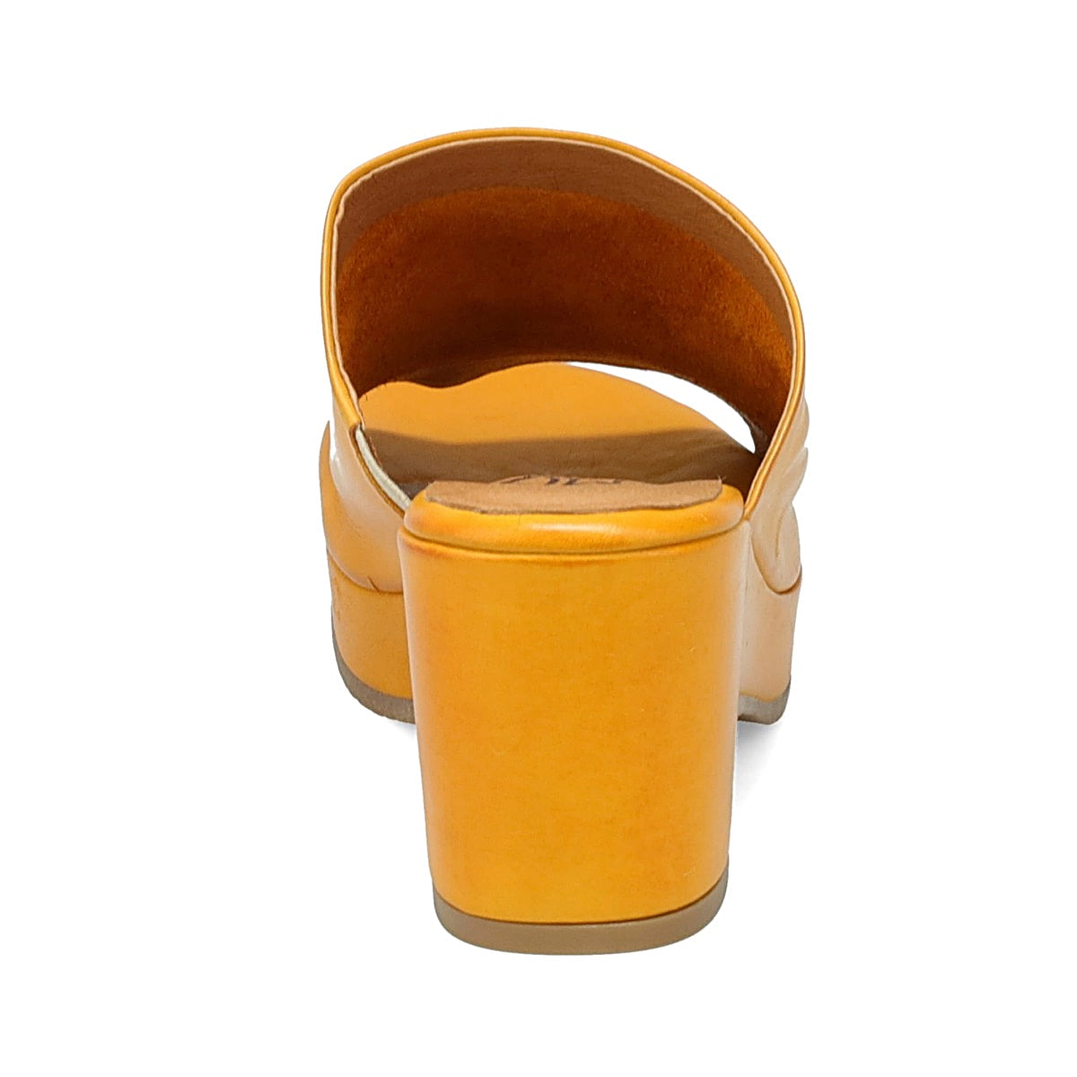Gwen Ochre