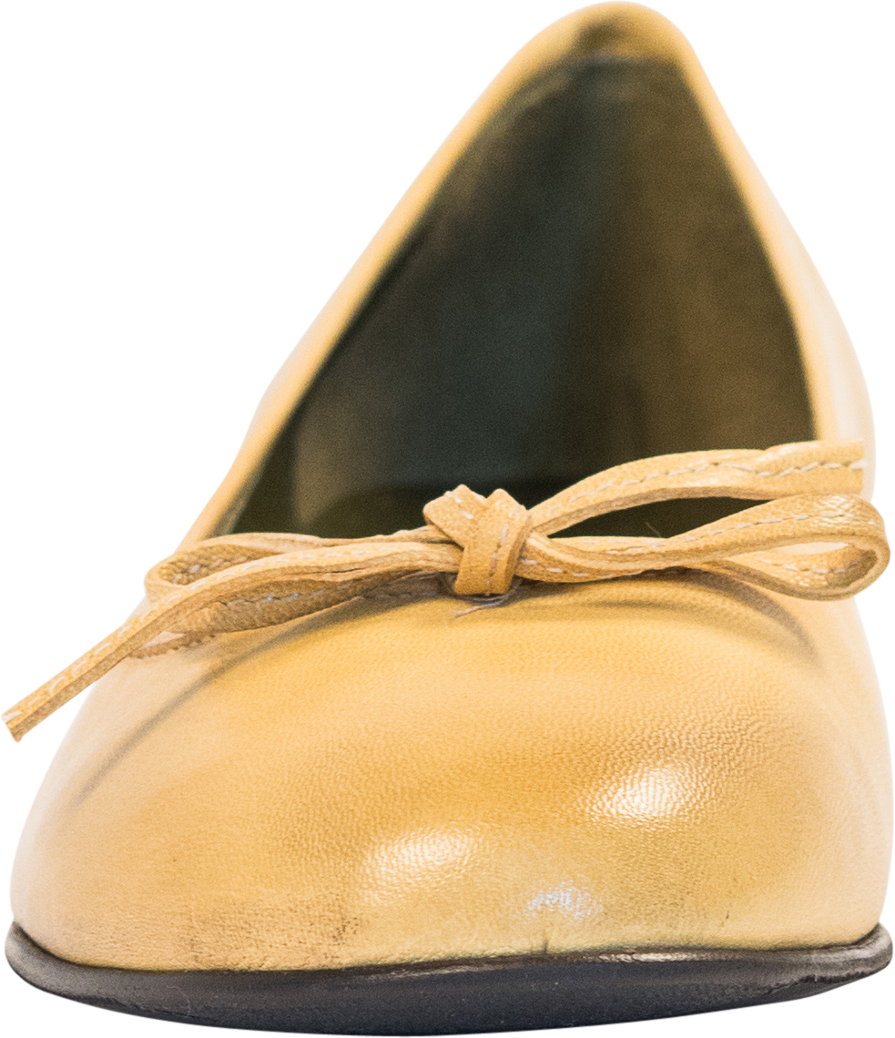 Abbie Yellow