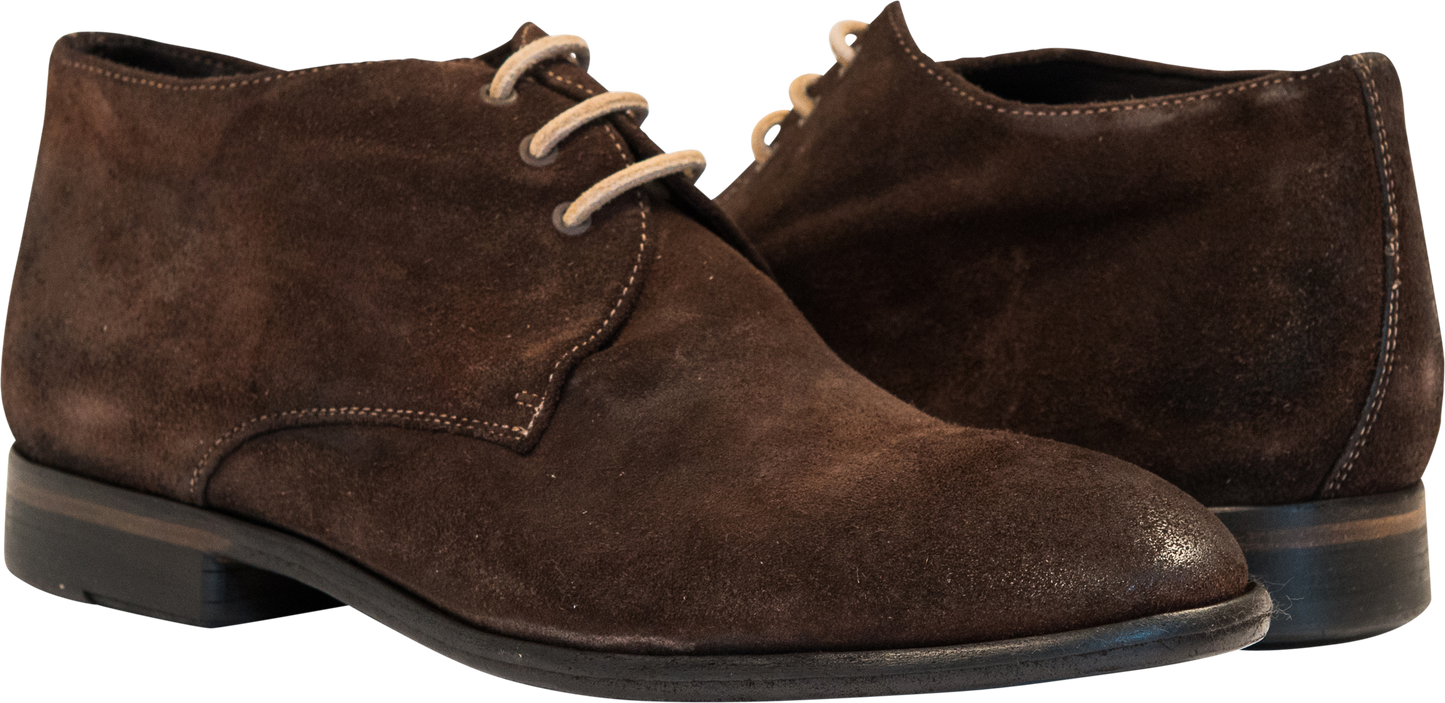 Uma Suede Chukka Boots