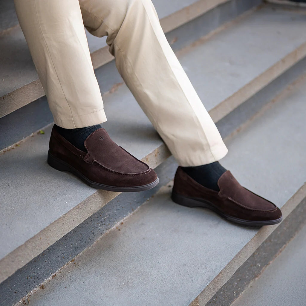 The Loafer - Walnut